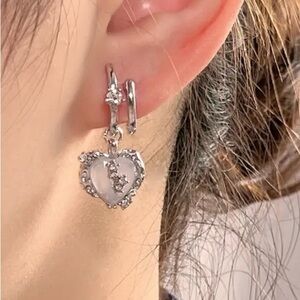 NWT-SILVER TONE HEART EARRINGS